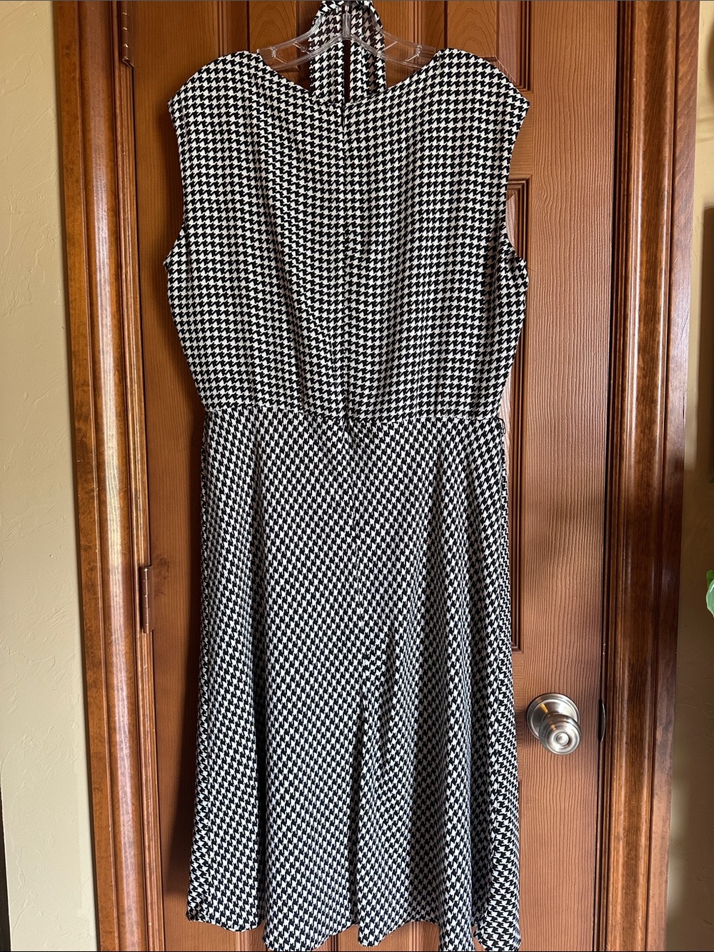 Lauren Ralph Lauren Sleeveless Houndstooth Tie-Waist Dress, size 14 - Picture 5 of 9